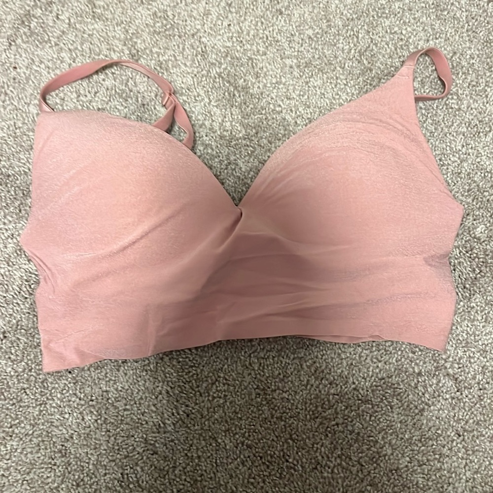 victoria secret pink wireless push up bra